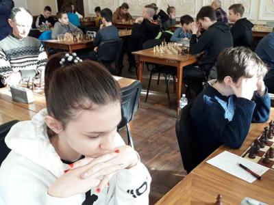 В конце января – начале февраля 2020 года в Херсоне прошел Полуфинал чемпионата Херсонской области по классическим шахматам среди мужчин