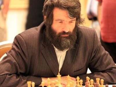 шахматы, шахматы для начинающих, гроссмейстер в шахматах, мастер в шахматах, играть в шахматы, тренер по шахматам
