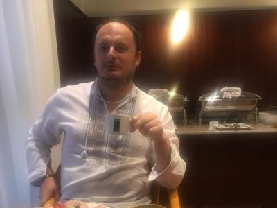 шахматы, шахматы для начинающих, гроссмейстер в шахматах, мастер в шахматах, играть в шахматы, тренер по шахматам